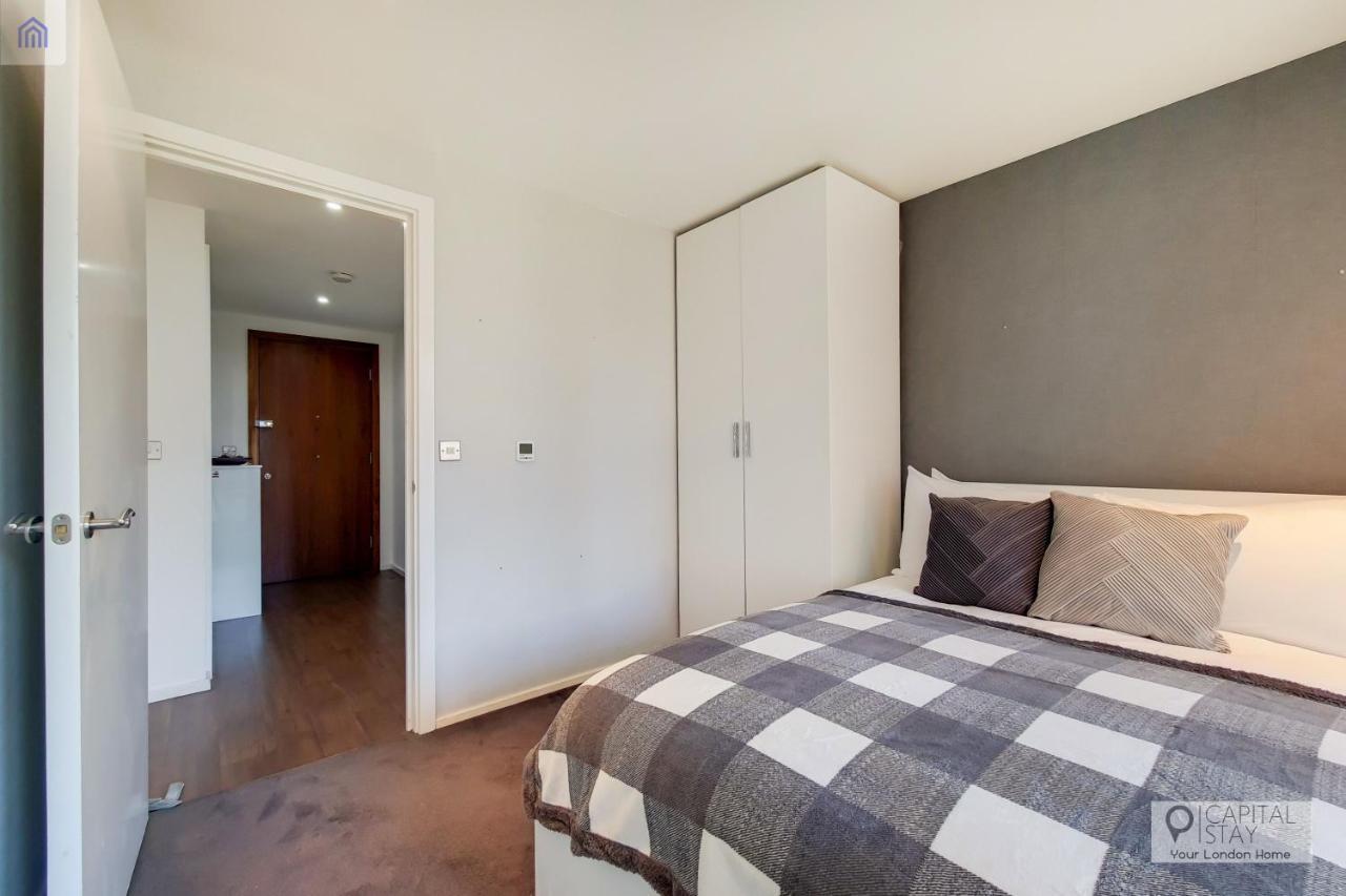 Two Bedroom Apartment - London Excel Stays Exterior photo